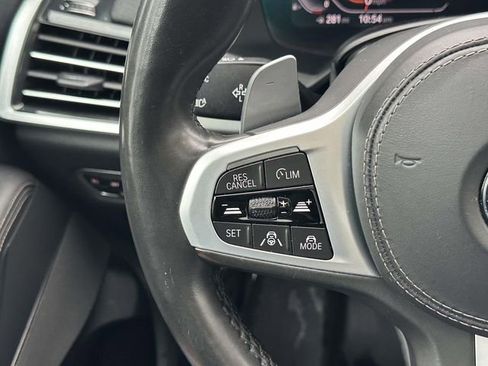 Used 2019 BMW X5 xDrive50i w/ M Sport Package image 28