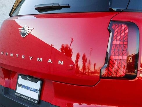 Used 2025 MINI Cooper Countryman S image 10