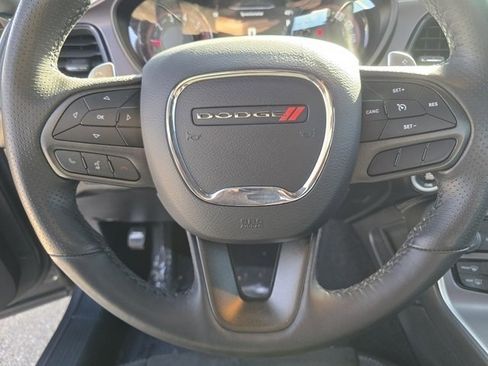 Used 2022 Dodge Challenger R/T w/ Plus Package image 36