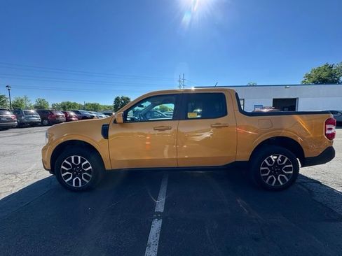 Used 2023 Ford Maverick Lariat FWD image 5