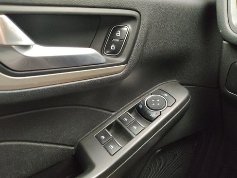 Used 2021 Ford Escape SE FWD image 27