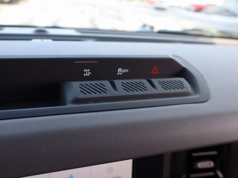 Used 2023 Ford Bronco Big Bend image 20