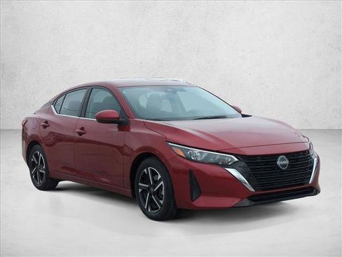 Used 2024 Nissan Sentra SV image 3