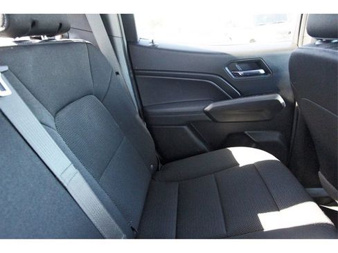 Used 2024 GMC Canyon Elevation w/ Convenience Package image 10