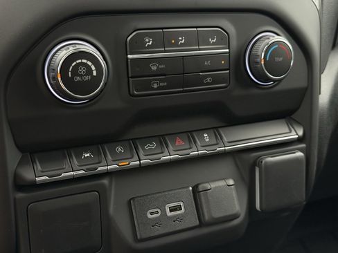 New 2026 Chevrolet Silverado 1500 Custom image 26