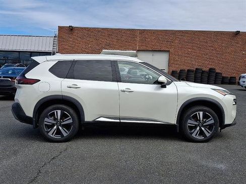 Certified 2021 Nissan Rogue SL w/ Premium Package AWD/4WD image 7