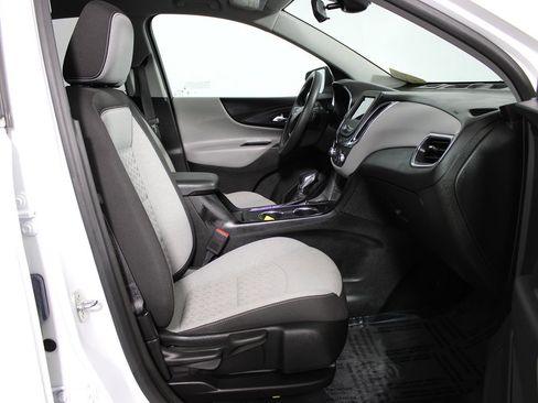 Used 2022 Chevrolet Equinox LT image 7