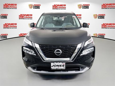 Used 2023 Nissan Rogue SV image 11