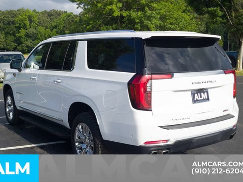 Used 2025 GMC Yukon XL Denali AWD/4WD image 11