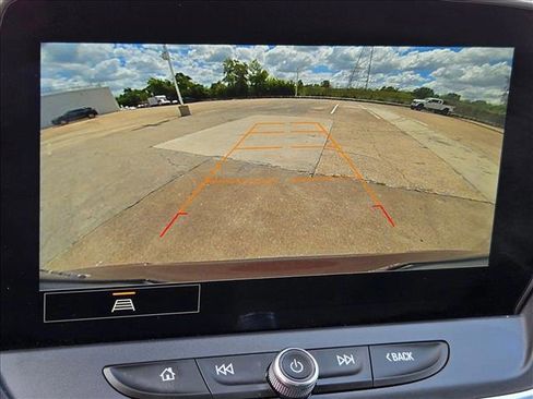 Used 2023 Chevrolet Blazer LT w/ Convenience Package image 11