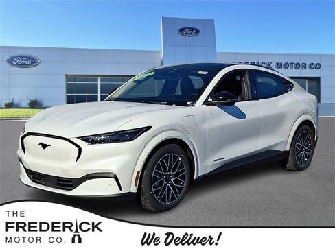 New 2025 Ford Mustang Mach-E Premium image 1