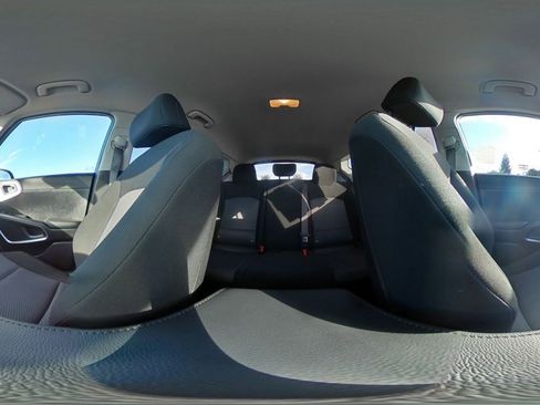 Used 2025 Kia Soul LX w/ LX Technology Package image 37