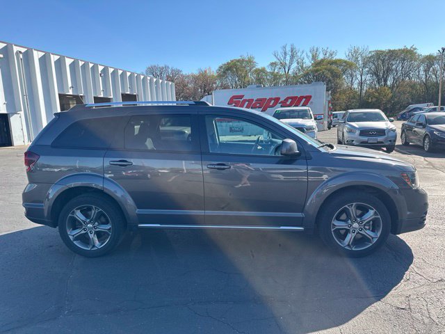 Used 2017 Dodge Journey Crossroad w/ Popular Equipment Group FWD image 11