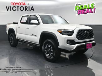 Used 2022 Toyota Tacoma TRD Off-Road video 1