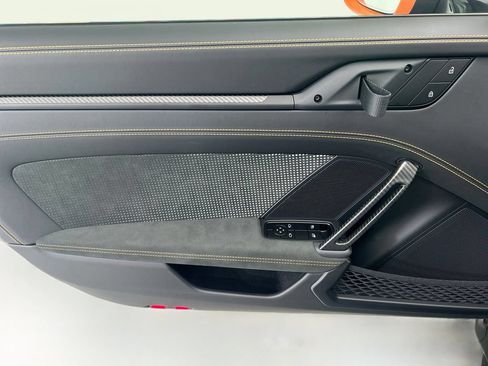 Certified 2024 Porsche 911 GT3 RS RWD image 24