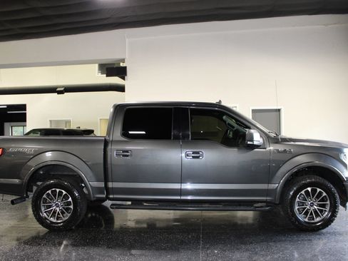 Used 2019 Ford F150 XLT w/ Equipment Group 302A Luxury AWD/4WD image 3