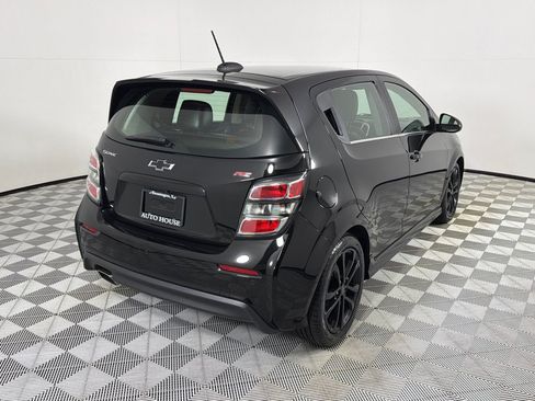 Used 2019 Chevrolet Sonic Premier w/ Driver Confidence Package FWD image 5