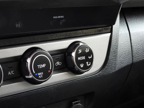 Used 2020 Toyota Tacoma SR5 image 52