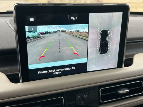 Used 2021 Lincoln Aviator Reserve w/ Equipment Group 201A image 17