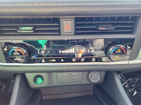 New 2026 Nissan Rogue SV AWD/4WD image 15