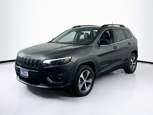 Used 2022 Jeep Cherokee Limited image 1