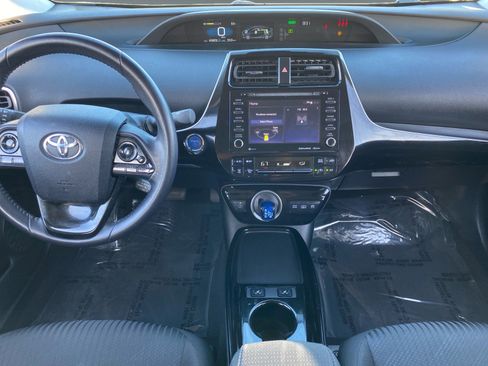 Certified 2021 Toyota Prius Prime LE w/ Carpet Mat Package (TMS) image 11