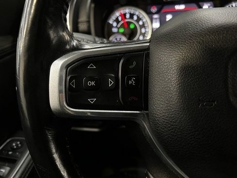 Used 2022 RAM 1500 Laramie image 9
