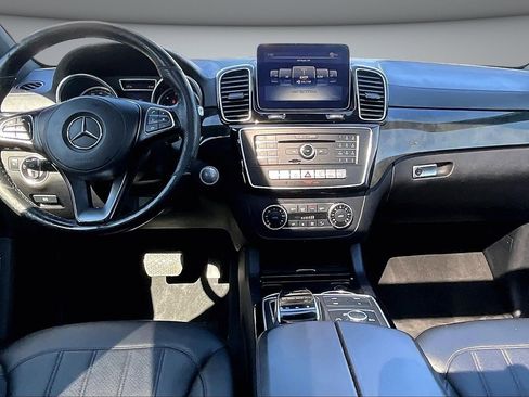 Used 2018 Mercedes-Benz GLS 450 4MATIC image 7
