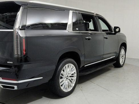 Certified 2025 Cadillac Escalade ESV Premium Luxury w/ LPO, Floor Liner Package image 5