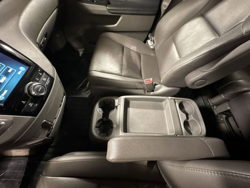 Used 2015 Honda Odyssey EX-L image 27