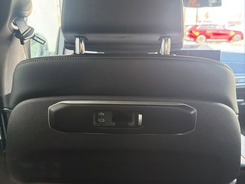 Used 2026 BMW X5 xDrive40i image 14