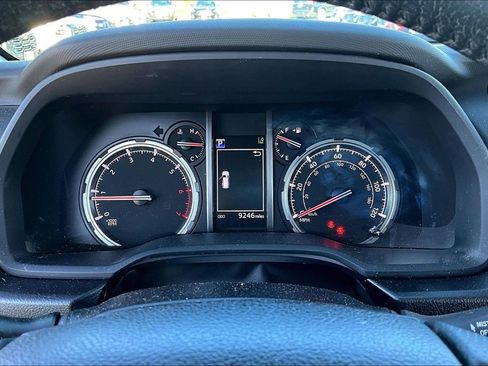 Used 2024 Toyota 4Runner TRD Sport w/ Technology Package AWD/4WD image 12
