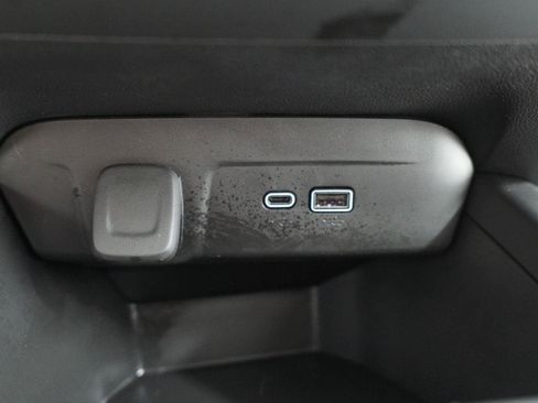 Used 2026 Chevrolet Trax LS w/ LS Convenience Package FWD image 16
