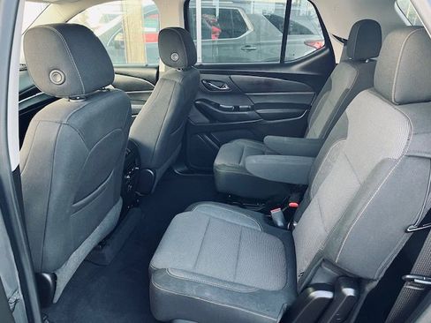 Used 2019 Chevrolet Traverse LT image 10