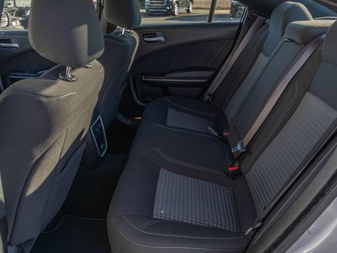 Used 2022 Dodge Charger SXT w/ Navigation & Travel Group image 7