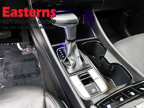 Used 2022 Hyundai Santa Cruz Limited AWD/4WD image 13