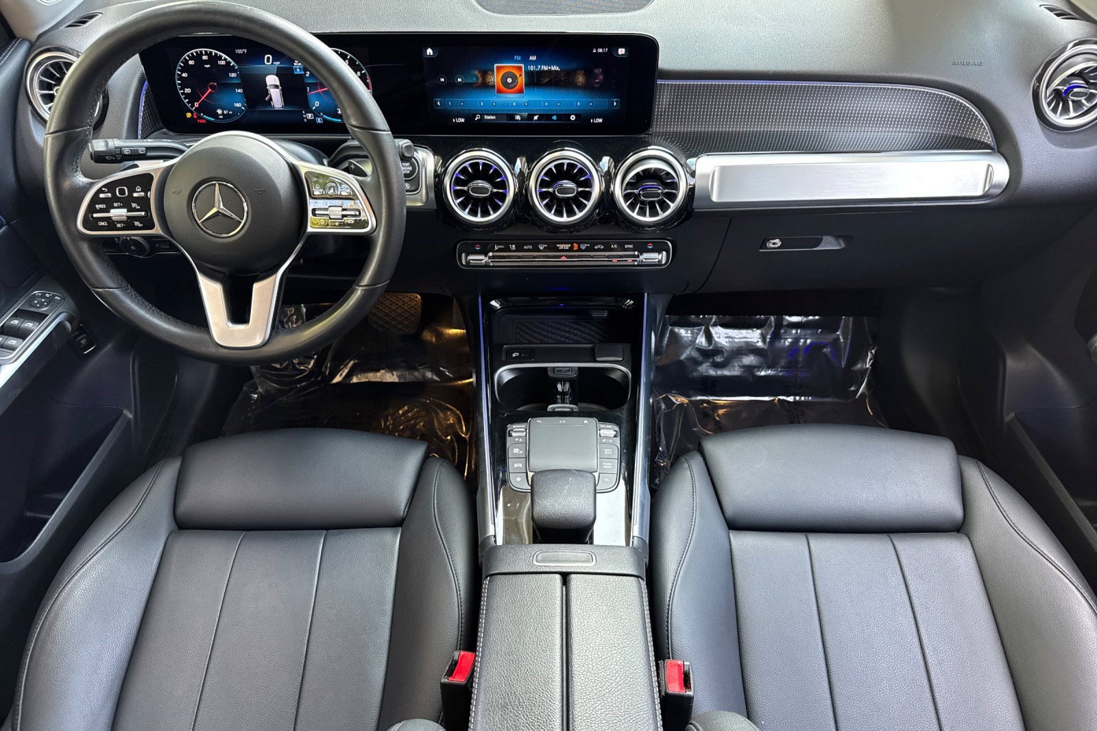 Used 2023 Mercedes-Benz GLB 250 image 16