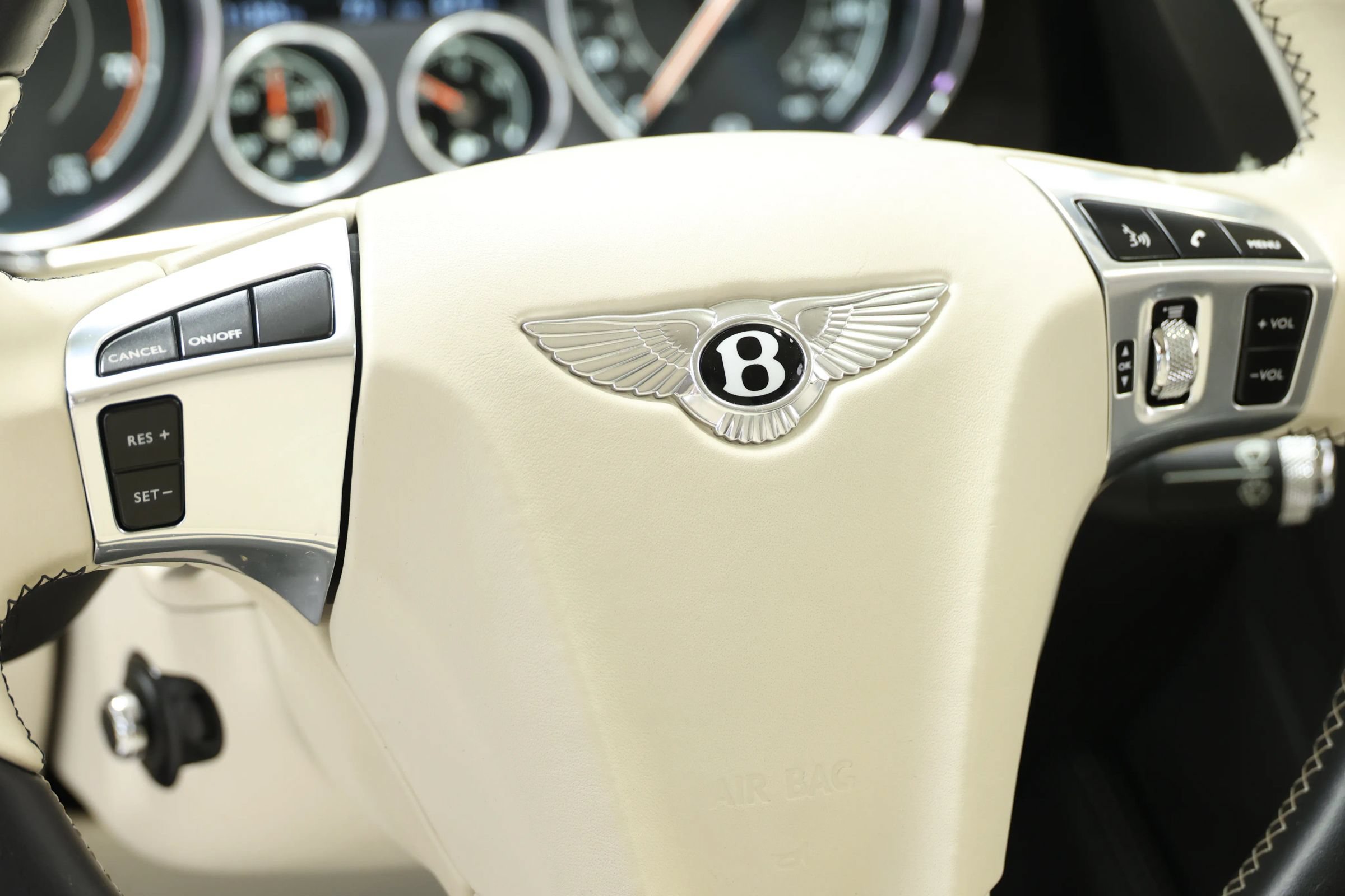 Used 2017 Bentley Continental GT AWD/4WD image 29