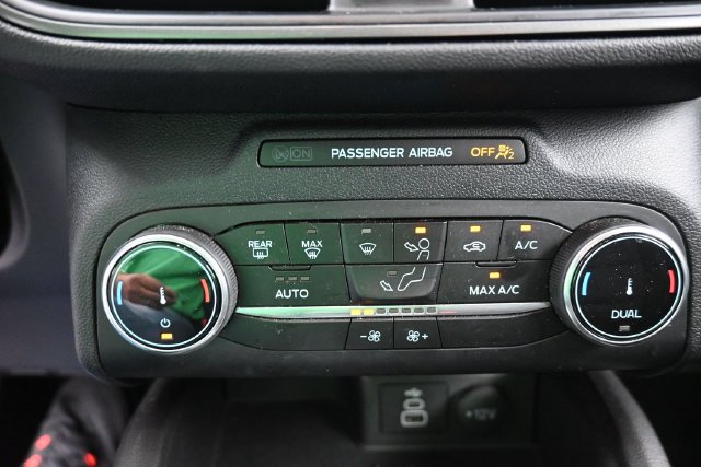 Used 2025 Ford Escape Active AWD/4WD image 20