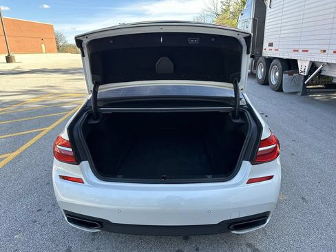 Used 2016 BMW 750i xDrive AWD/4WD image 49