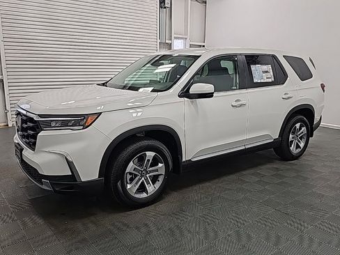 New 2025 Honda Pilot EX-L image 4