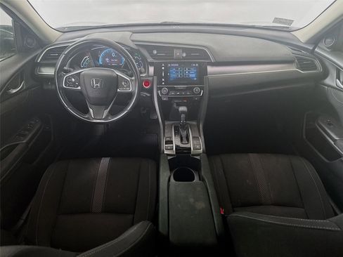 Used 2018 Honda Civic EX-T image 3