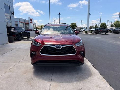 Used 2022 Toyota Highlander Limited AWD/4WD image 20