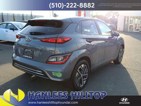 Used 2023 Hyundai Kona SE w/ Cargo Package image 7