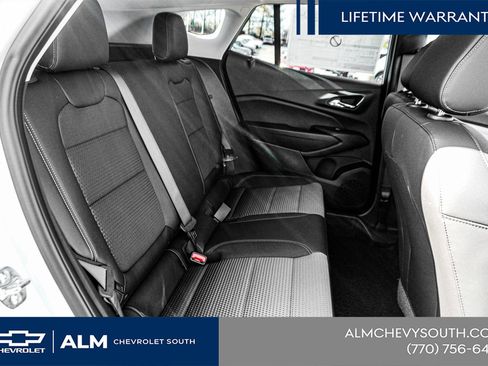 New 2025 Chevrolet Trax LT w/ Sunroof Package FWD image 22