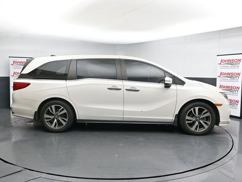 Used 2018 Honda Odyssey EX-L image 9