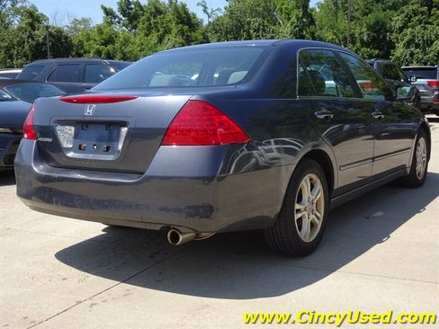 Used 2007 Honda Accord SE image 7