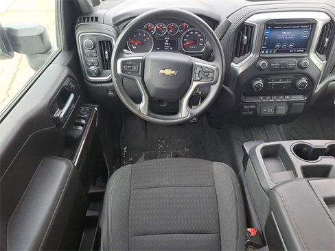 Used 2022 Chevrolet Silverado 2500 LT image 11