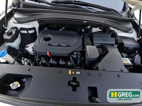 Used 2019 Hyundai Santa Fe SEL FWD image 19