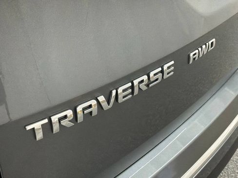 Used 2021 Chevrolet Traverse High Country AWD/4WD image 22